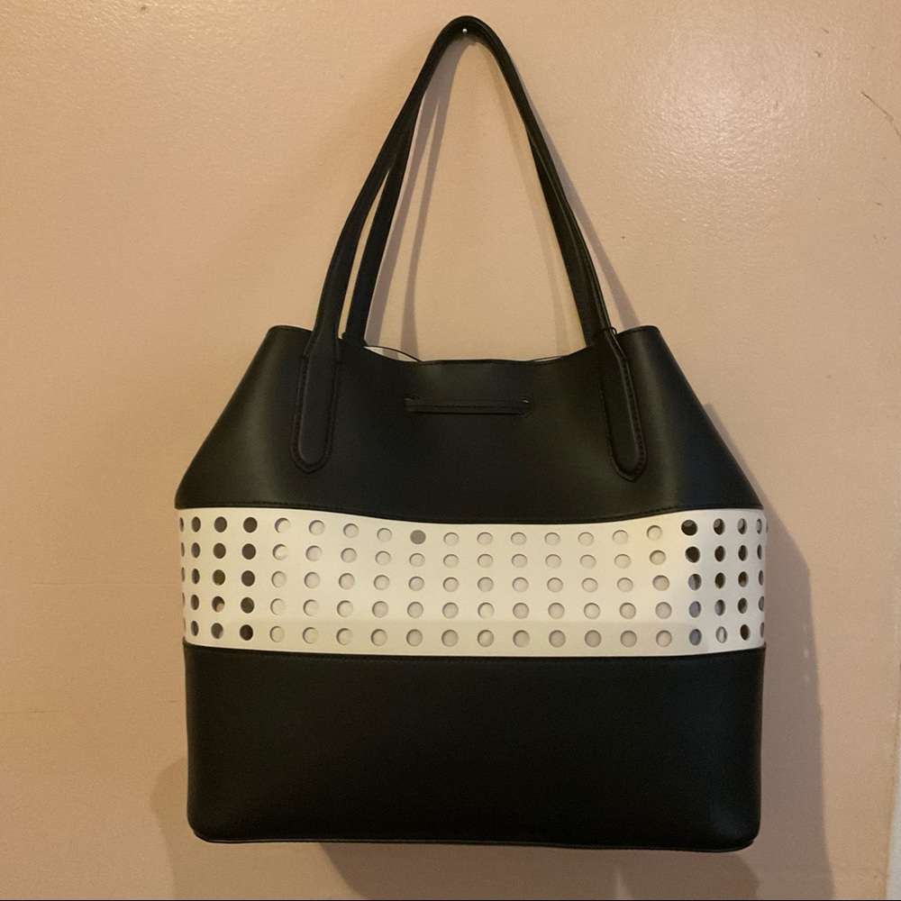 Ralph Lauren Dryden Diana-TT-Med Black/Eggshell Tote Approx H13” X L 14” X D 5”